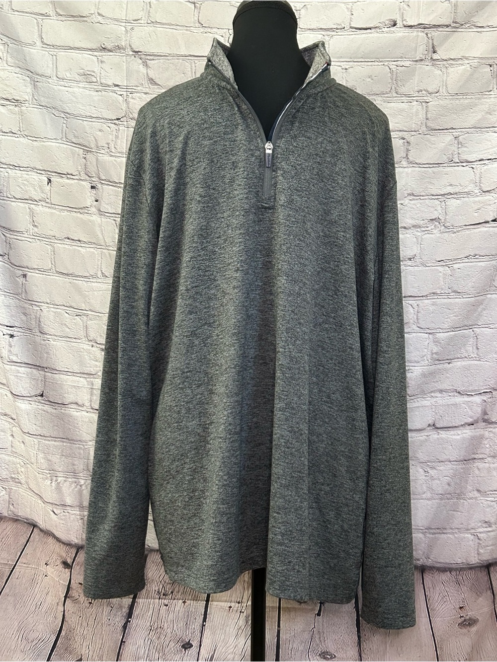 Men's Gray Quarter-Zip Pullover Sweater